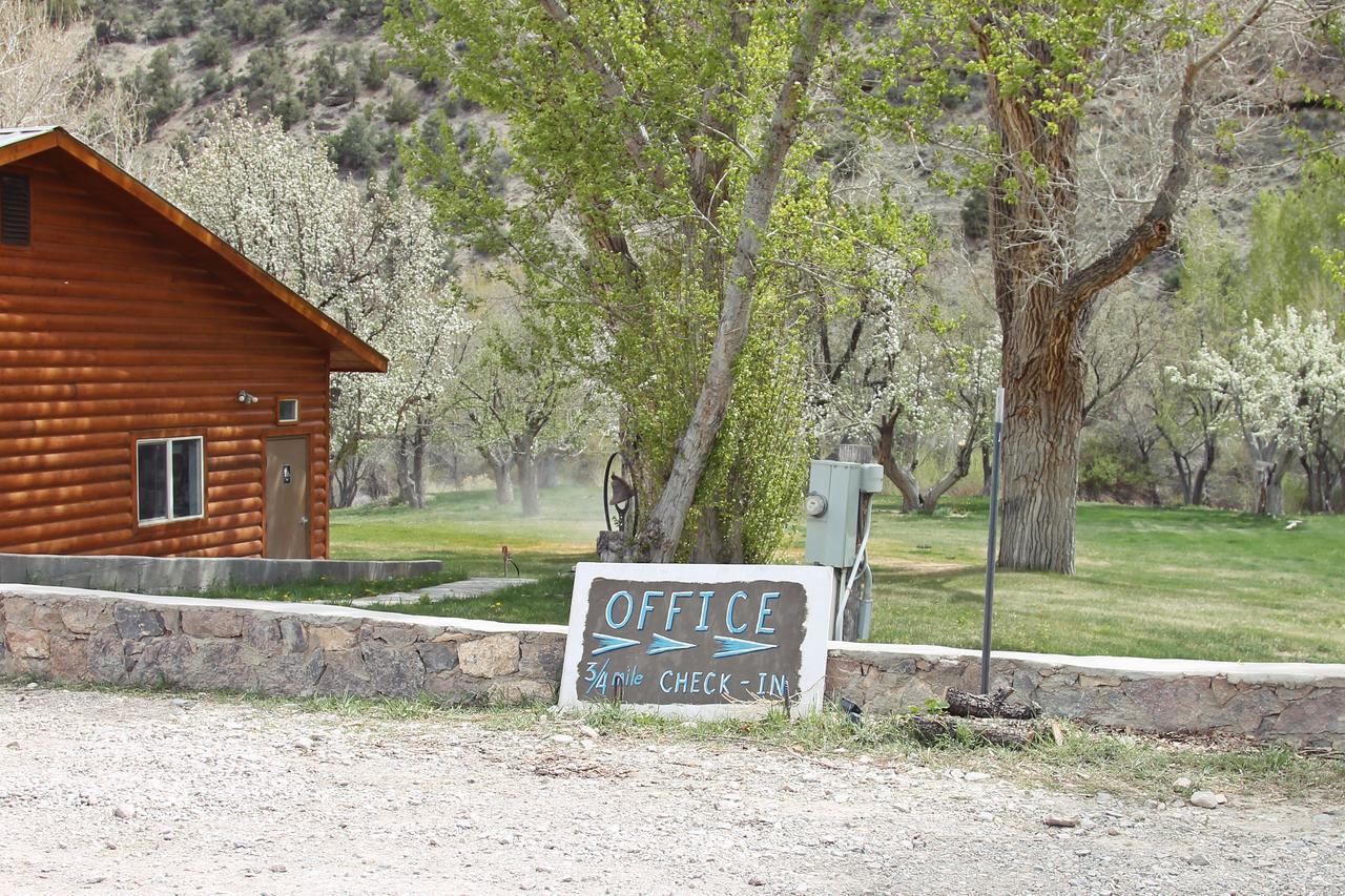 Hidden Canyon Retreat Baker Экстерьер фото