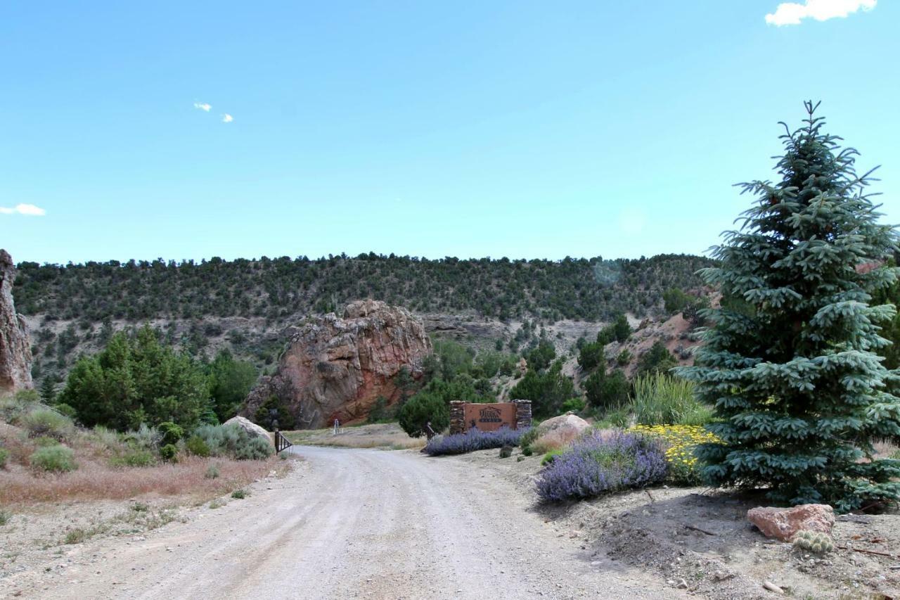 Hidden Canyon Retreat Baker Экстерьер фото